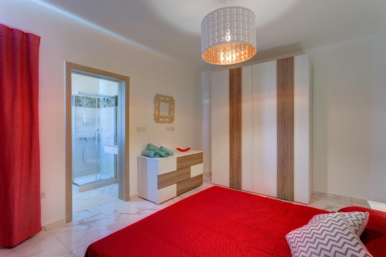 Marvelous 2 Bedroom Apartment By The Sea Qawra Exterior foto